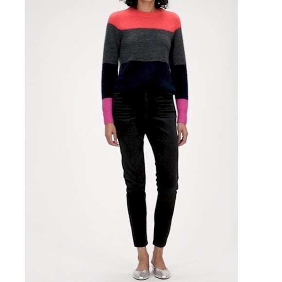 Aire Color Black Sweater NWT - Picture 3 of 8